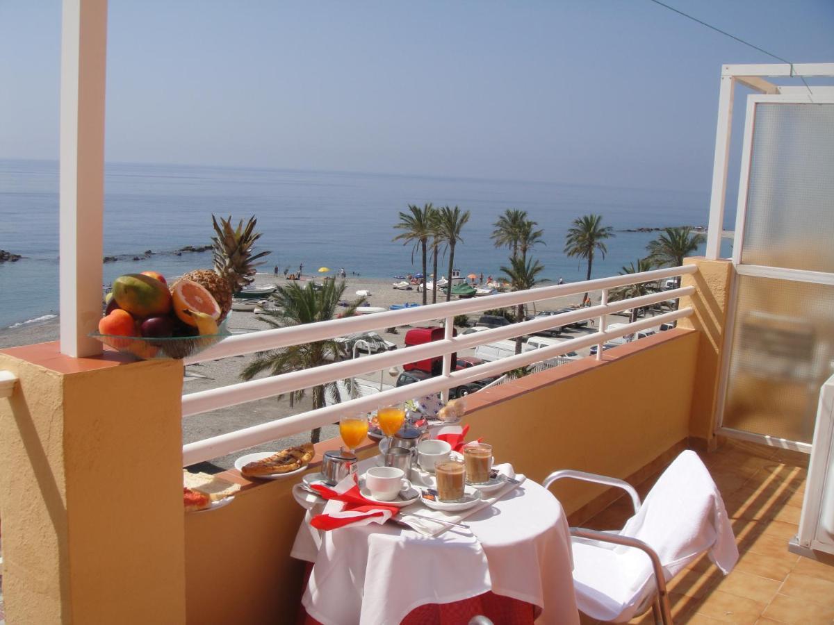 קסטל דה פרו Hostal Costa Sol מראה חיצוני תמונה