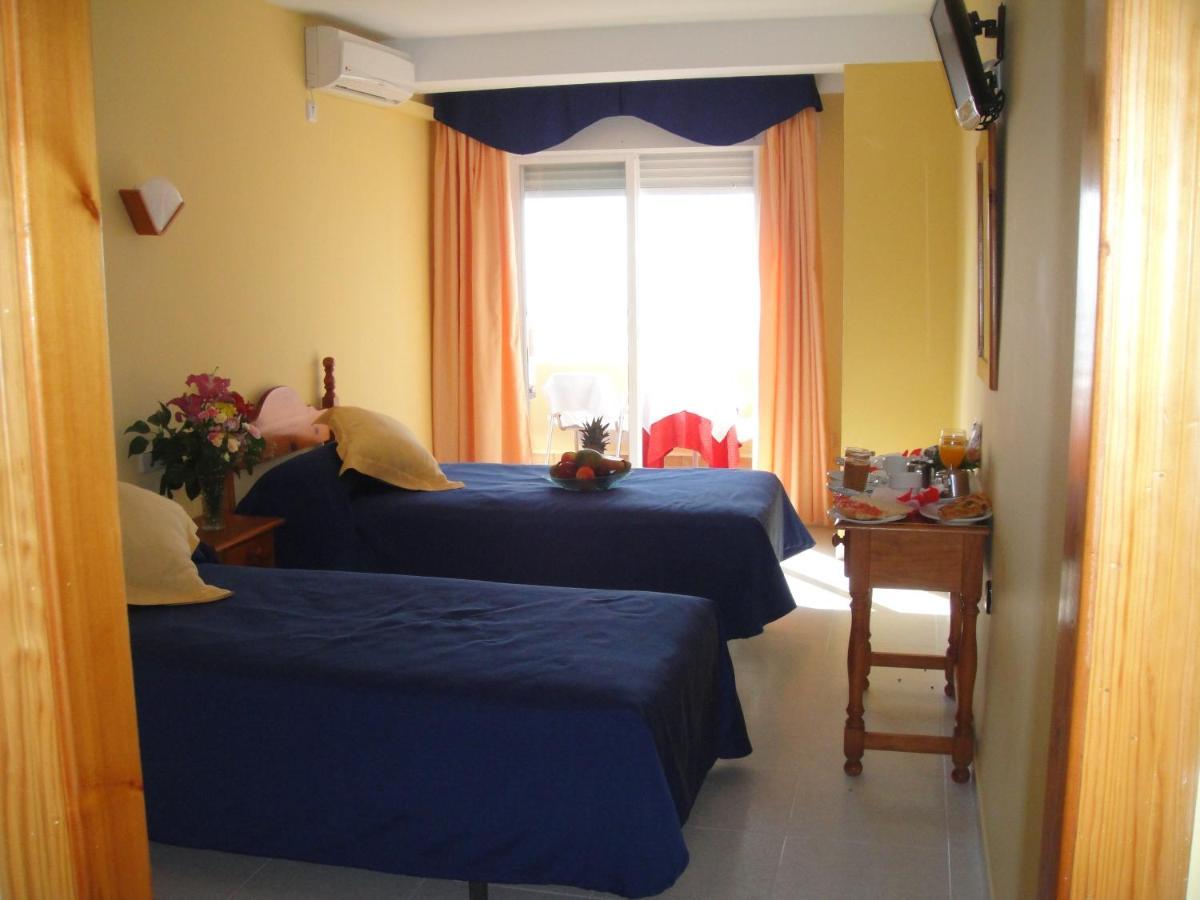 קסטל דה פרו Hostal Costa Sol מראה חיצוני תמונה